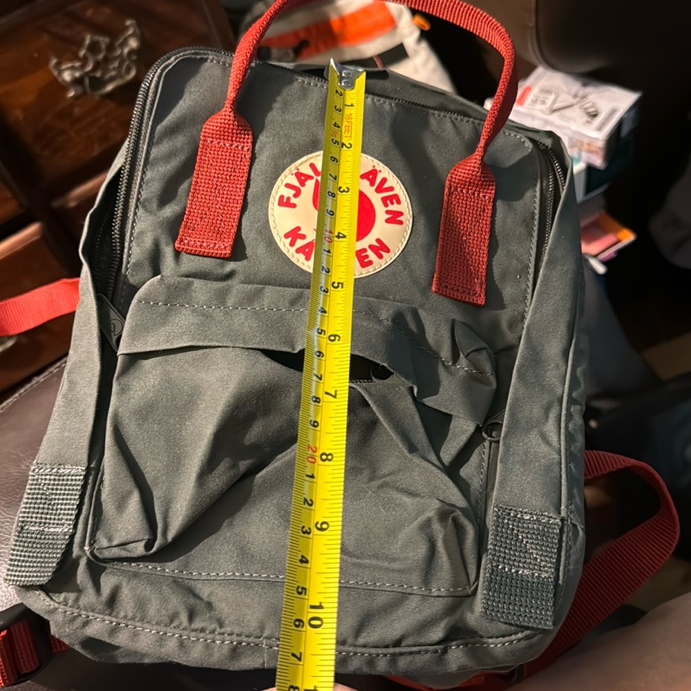 Fjallraven Kanken mini vintage green and red logo backpack - Picture 13 of 16
